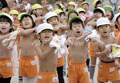 小学生 寒風摩擦